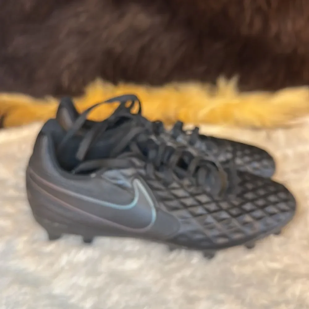 Nike shoes 4 (3350)